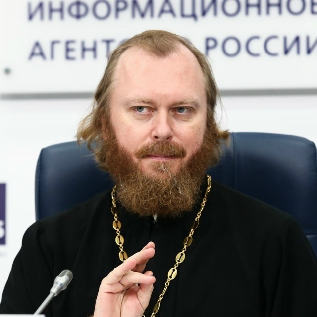 👉 В РПЦ хотят дать мужчинам право голоса в вопросе або...