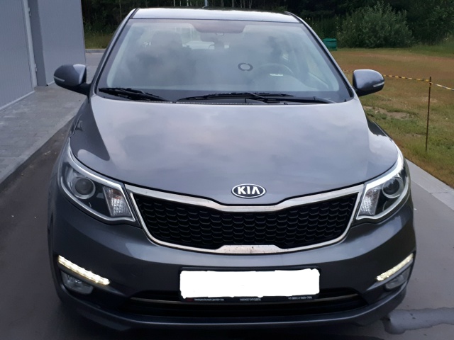 Выполняю пассажирские перевозки по России на легковой...