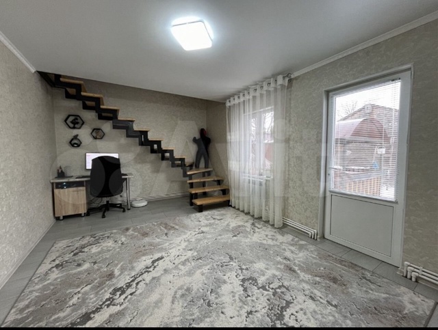 БЕЗ ДОЛГОВ !
 БЕЗ ОБРЕМЕНЕНИЙ !
 БЕЗ ДЕТСКИХ ДОЛЕЙ!
ЛЮБ?...