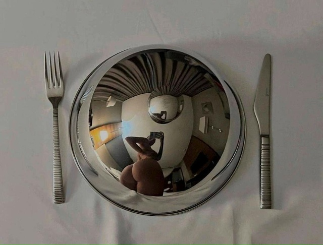 Ты знаешь, что просить у своей дамы