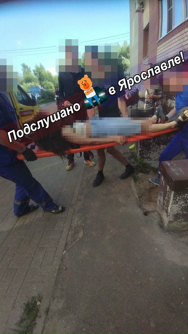 Подписчик сообщает, что в Брагино на Бабича молодая де?...