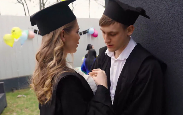 ДОМАШНИЕ АРХИВЫ: vk.com/club232397664
Более 4,400 фуллов с ежеднев...