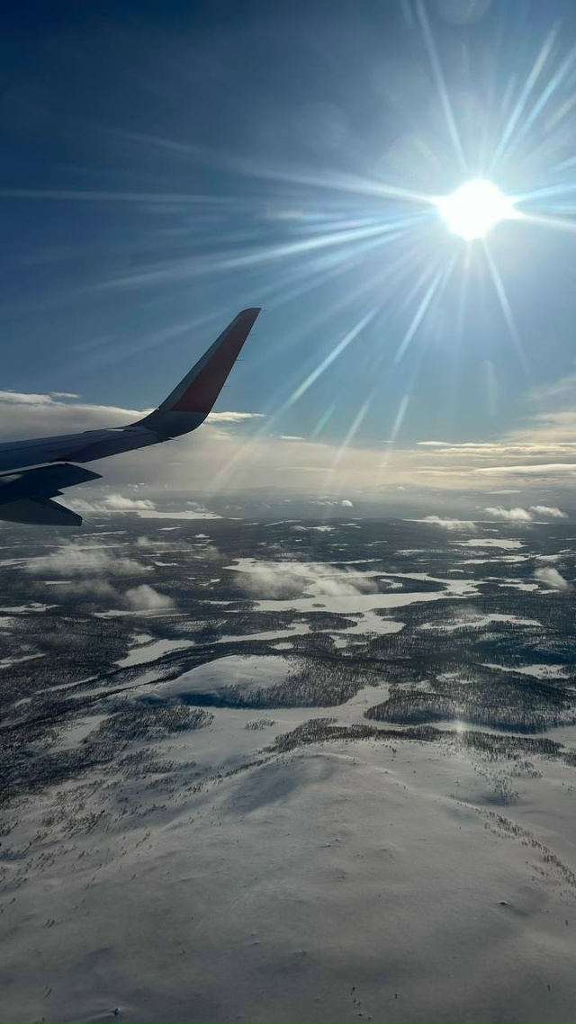 С 26 октября аэропорты Мурманской области перешли на зи...