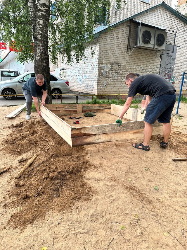 Анонимно пожалуйста.
Спасибо нашим папам, которые сде?...