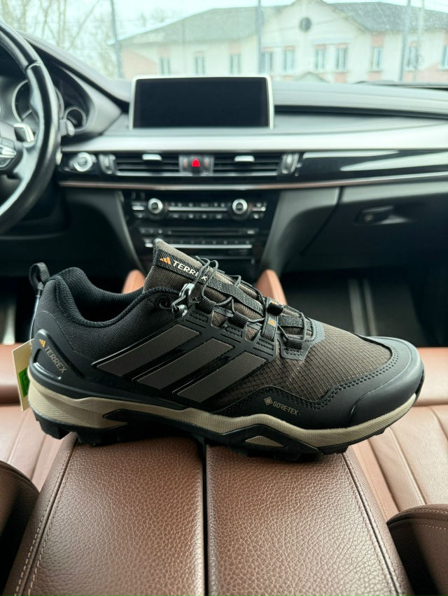 Магазин «SPORTIME»
erid: 2VtzqxV3To
ЗИМНЯЯ ОБУВЬ ❄️❄️❄️
🔴г.За?...