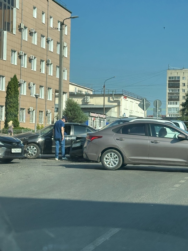 Разина - Диктора левитана . Снова. Или опять 🤣