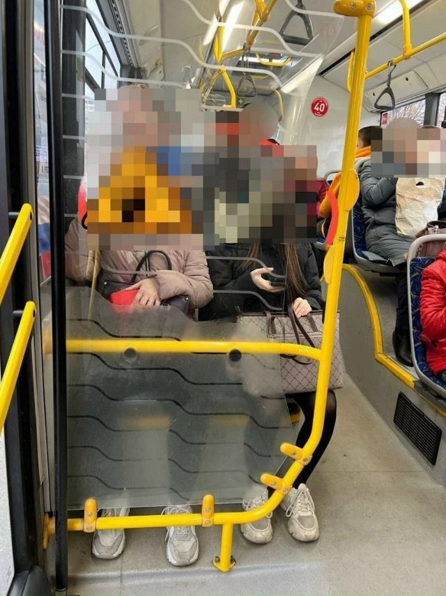 Анонимно!!!
Очень больно на душе🙏🙏🙏
Сегодня я ехала ?...