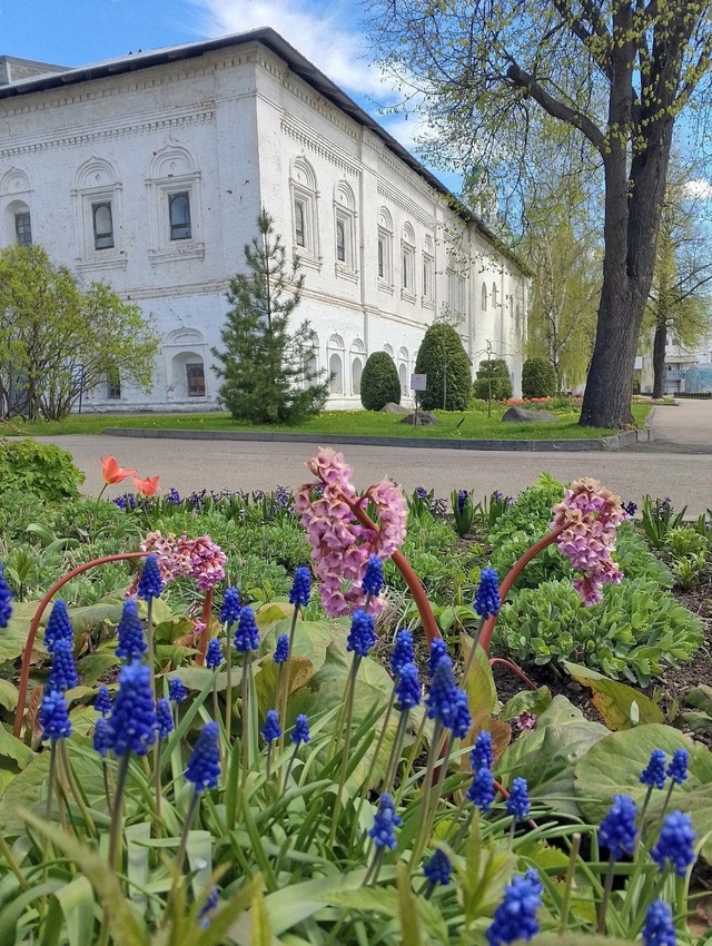 Май в Ярославском музее-заповеднике 🌱 Ярославль ❤️
?...