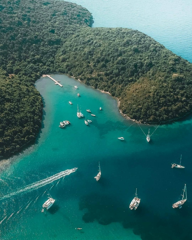 Создай мечту и мечта создаст тебя.