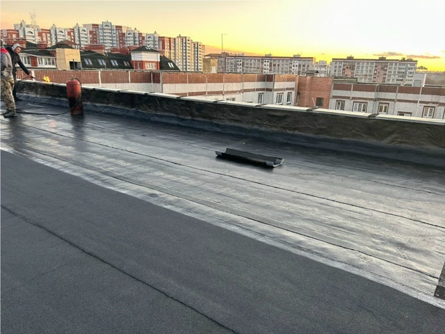 🔥В Коломне отремонтировали крыши более десятка домов...