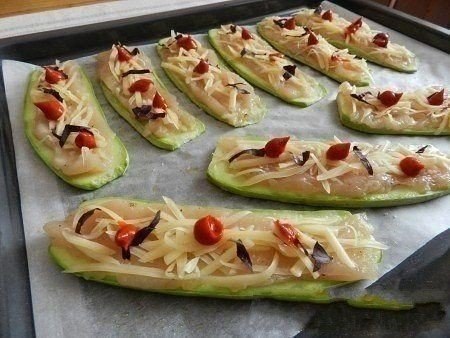 Суперские рулетики из кабачков с куриным мясом
Ингред...