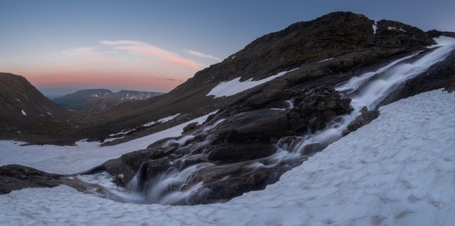 Вчера в Хибинах⛰️
Автор: [id143810580|Виталий Истомин]