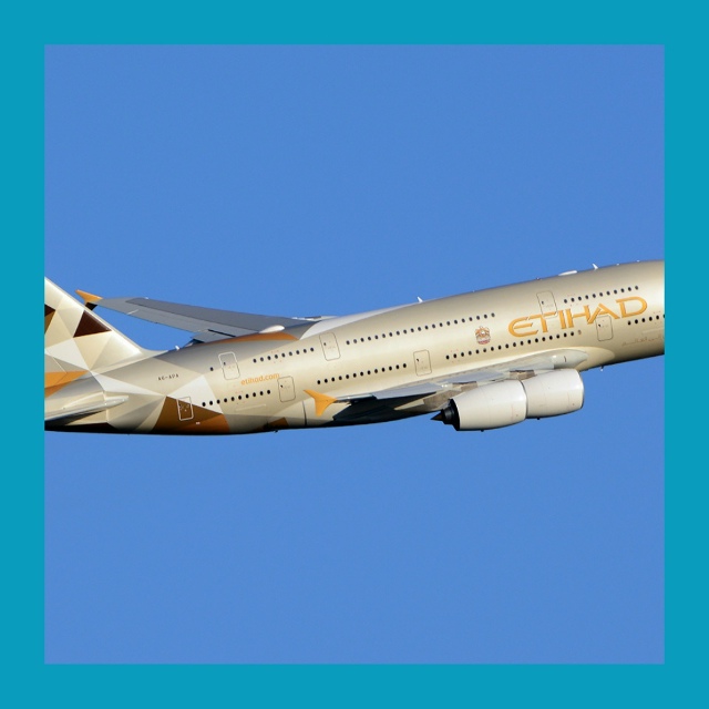 Первые россияне начали вылетать из ОАЭ на фоне авиакол...