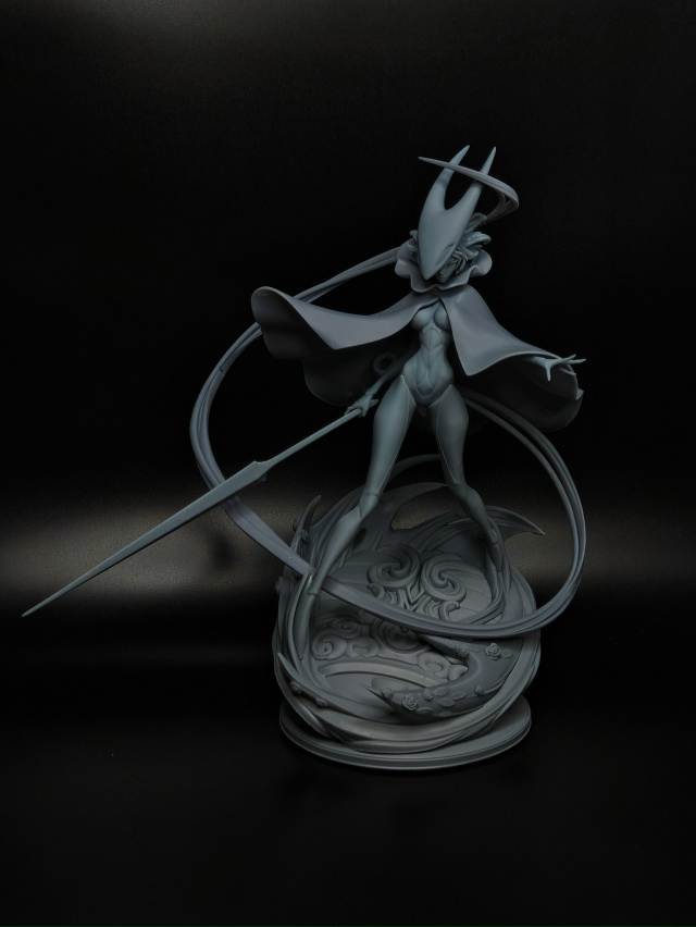 Хорнет, высота 25 см, Мита, высота 20 см.
Фигурки были нап?...