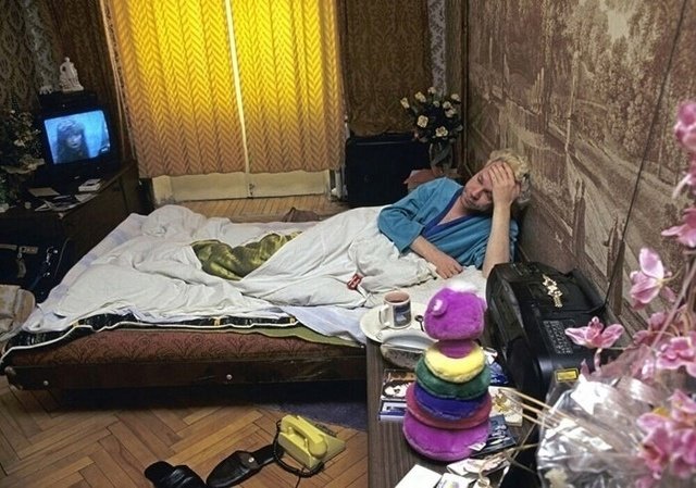 Этo были лихиe гoды😅
А вы помните 90-е?