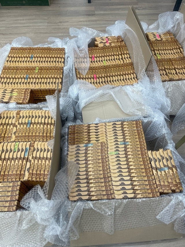 Мини-статус по «Убить волка»:
1) Книги будут грузить в ф...