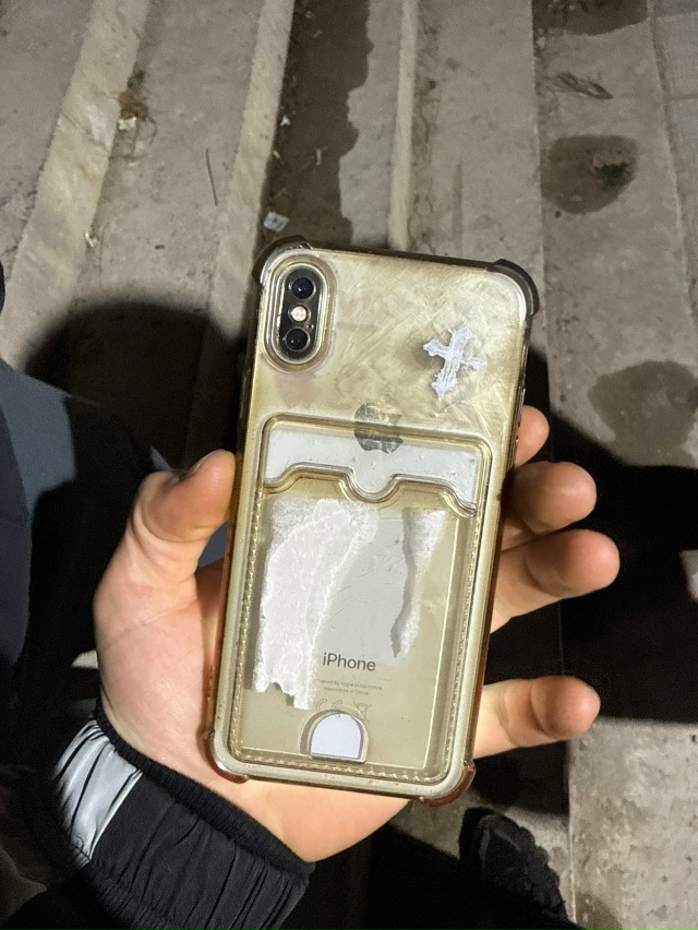 Найден телефон на улице верхней 13 