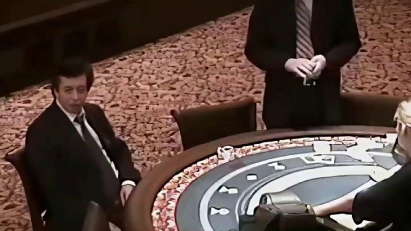 Лудоманов в России стало больше, чем алкоголиков и наркоманов.
По оценкам, около 200 тысяч человек