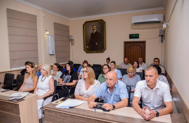 Провели совещание с руководителями структурных подра?...