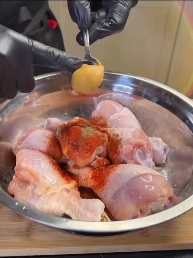 Вкусная курочка с картошкой в духовке на ужин - креатив...