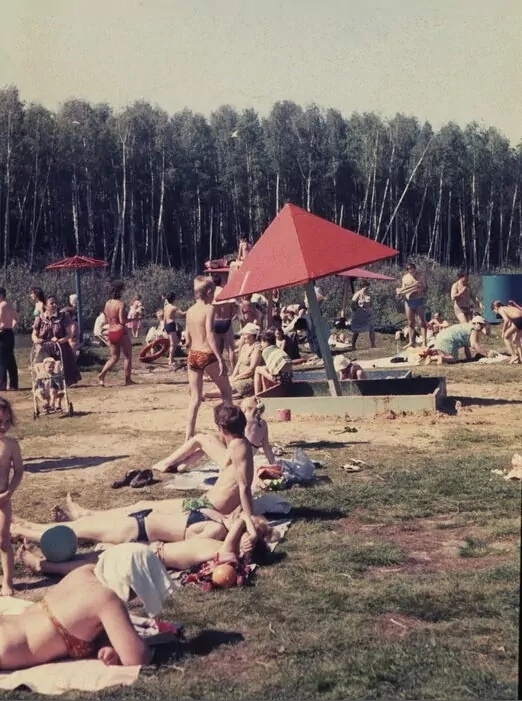 1987 год. На пляже, озеро Анискино.