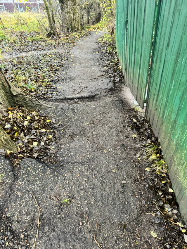 Анонимно.
Уважаемая Администрация, как долго вы еще бу?...