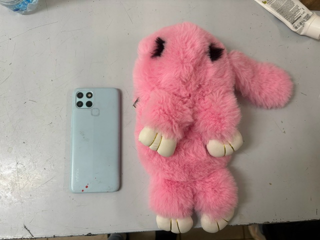 Чья потеряшка ?
Оставили в Пятерочке, улица Вахрушева, ?...