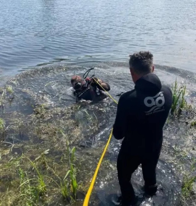 ‼️Третье тело подняли водолазы со дна озера в Почепе
...