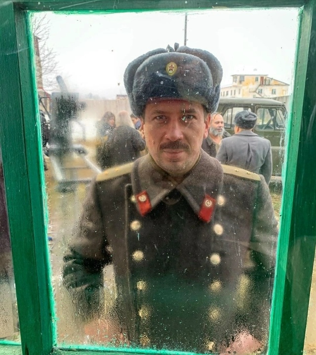 Актёр Андрей Мерзликин на съемках сериала 