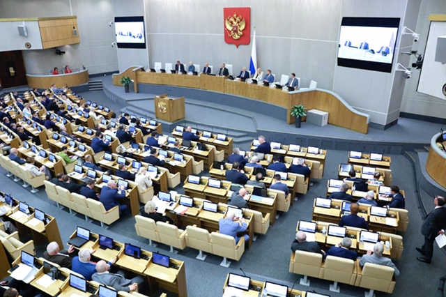 В Госдуме решили не повышать штрафы для чиновников за ?...