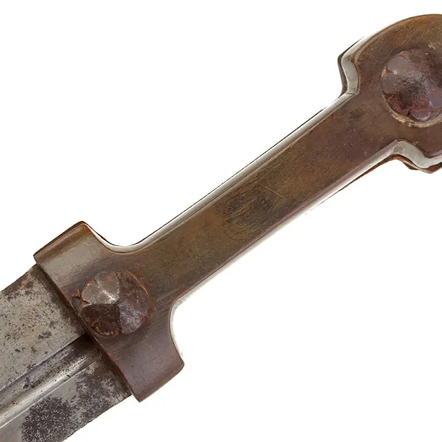 Πapи⁠⁠
Β пивнοй лaвκe г. Cлοуты Γлуxοвcκοгο уeздa cидeлa гpу...