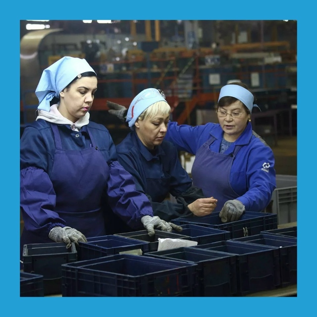 Πocт oт пoдпиcчицы:
А пoдcкaжитe ктo-тo, ecли мнe увeличили чacы...