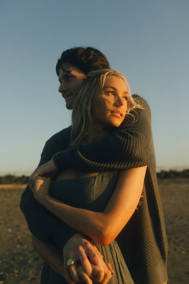 В мире, полном сомнений и страхов, настоящая любовь ста...