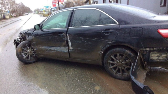 ДТП сегодня на 1 Мая, возле пенсионного фонда.
Чтобы не ...