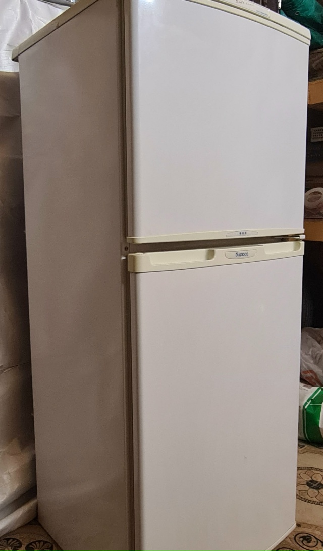 Фото 1. Продам холодильник 