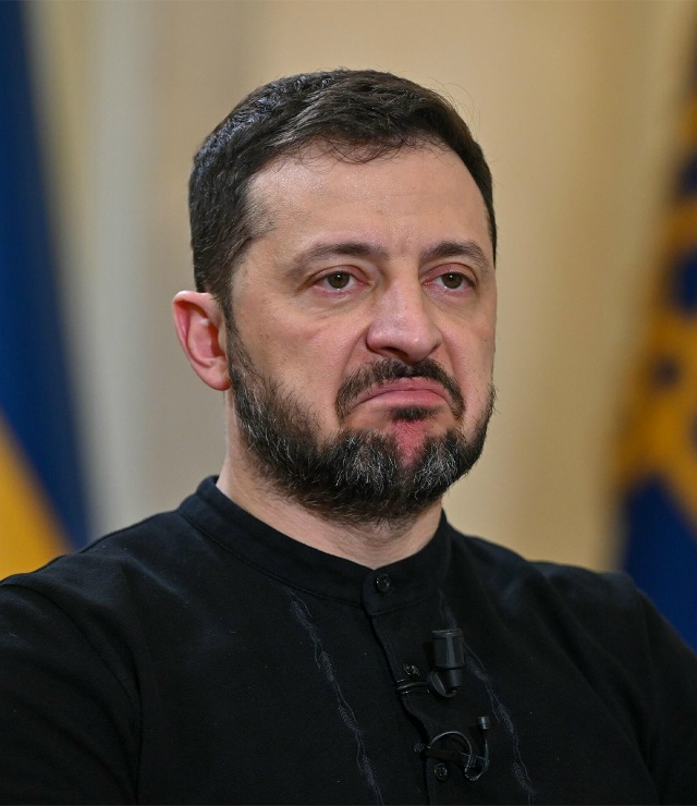 По данным Financial Times, коррупционный скандал вокруг «Энер...