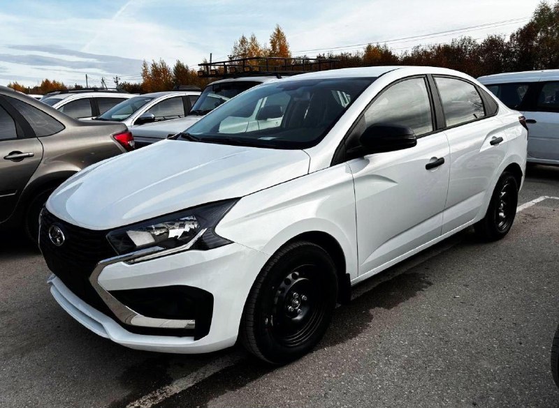 Новая Lada Iskra за 1,25 млн рублей в базовой версии оказалась полностью голой.
Там нет кондицио