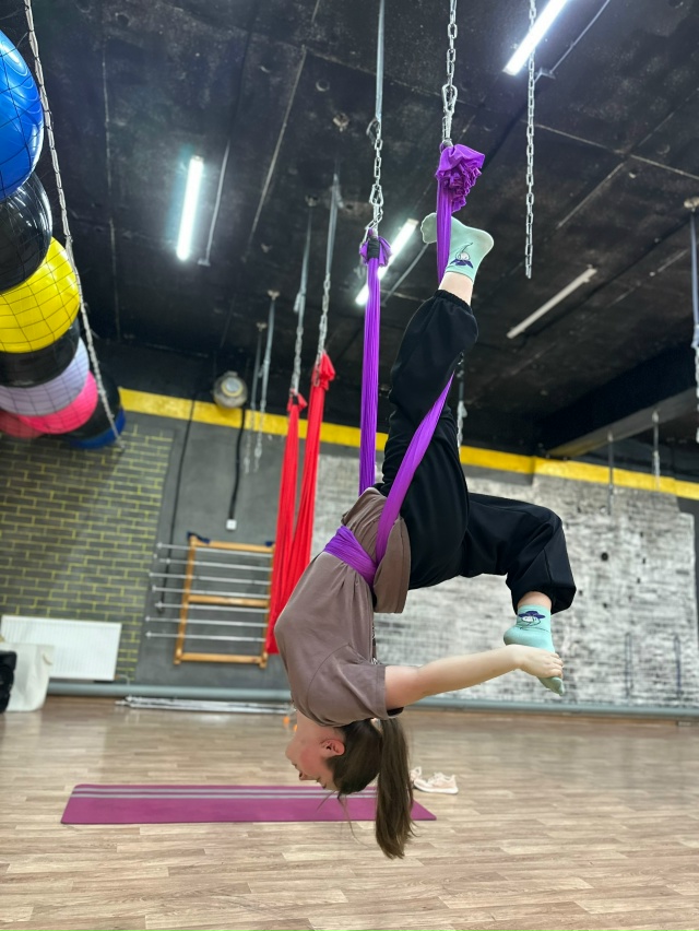 До Нового Года осталось чуть-чуть! 🎉💃
Девчонки, пор?...