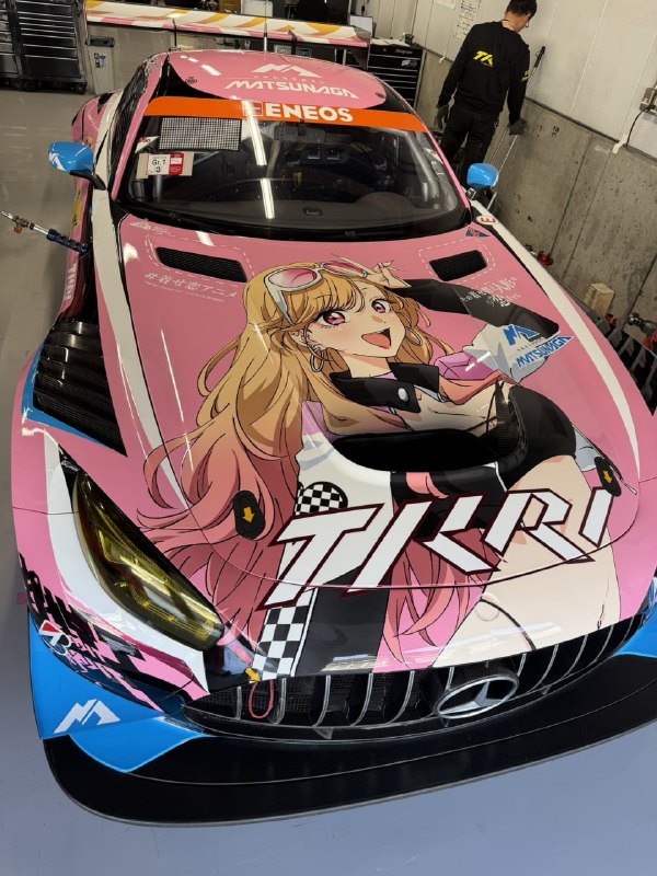 💖Аниме-девочки окончательно захватили автоспорт!
Японцы снова доказали, что живут в 3024 году. На р