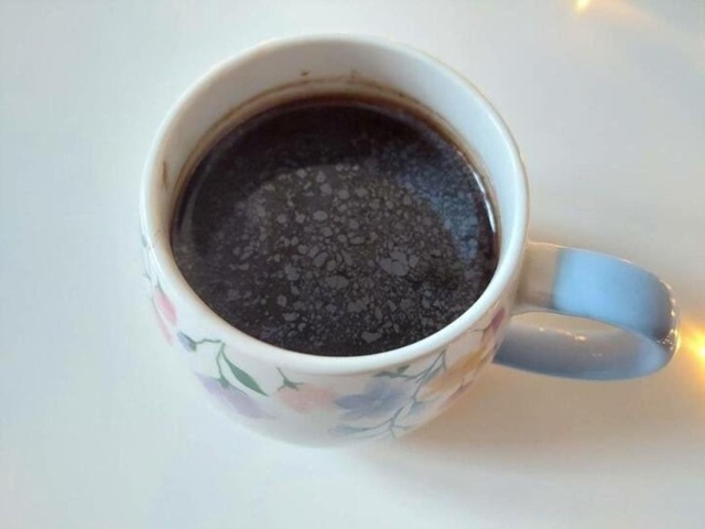 ☕Оставленный на пару часов чай с плёнкой опасен для зд...