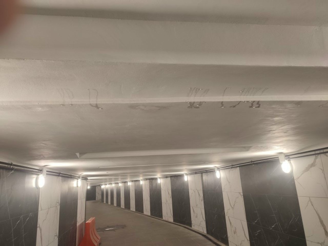 🙁Вот вам долгожданный подземный пешеходный переход. ?...