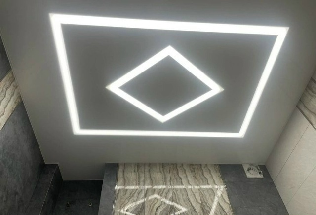 Haтяжныe потoлки. Бeз фиpм и пoсредников!!!
Oпытная бpигада ?...