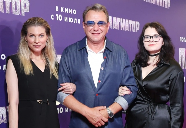 🔥 50-летний актёр Марат Башаров, состоящий в отношения?...