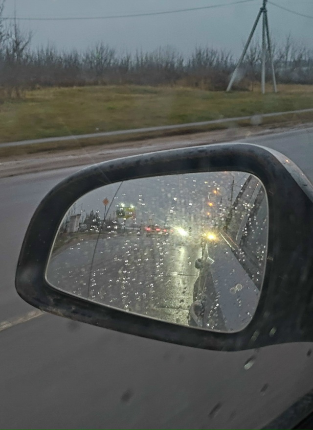 Скажите пожалуйста, а у нас в Туле вообще госавтоинспе?...