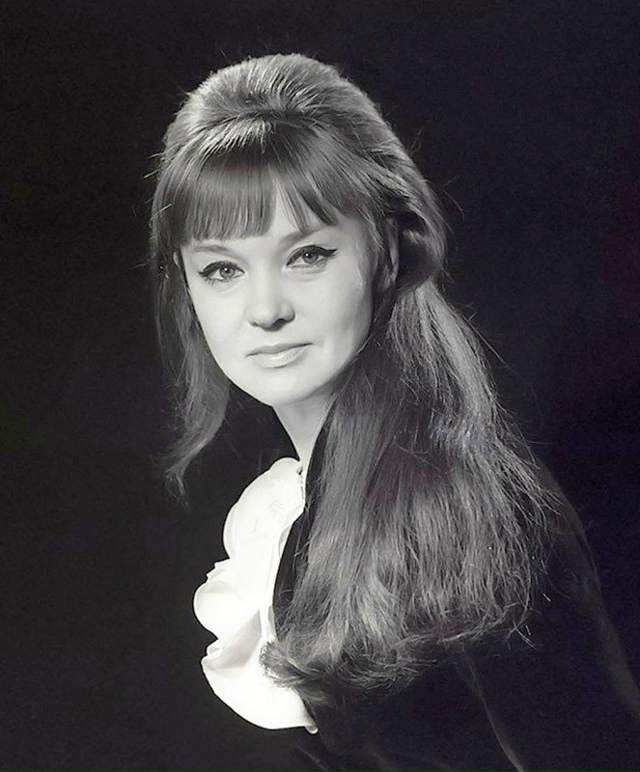 Михалков говорил о Гурченко с таким теплом, будто вспо?...