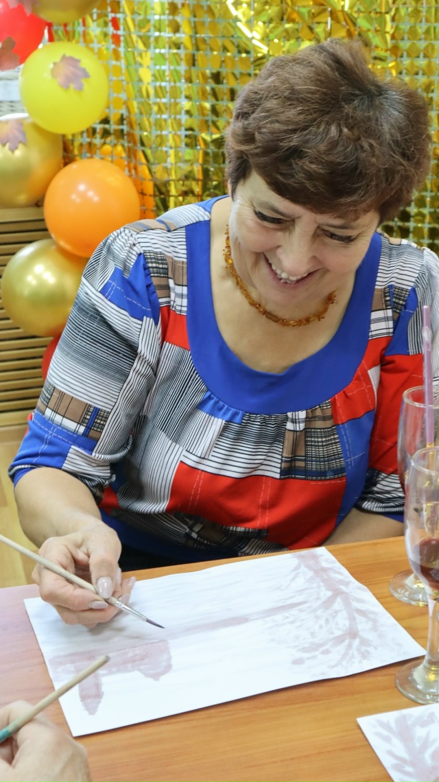 МАСТЕР-КЛАСС ПО ВИННОЙ ГРИЗАЙЛИ
В музее побывали удив...