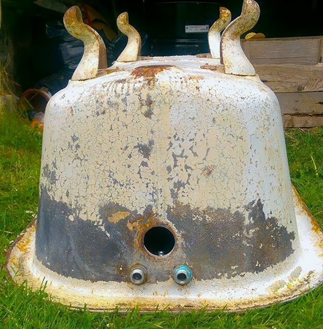 Если сантехник смотрит на тебя в упор — не дыши, делай ?...