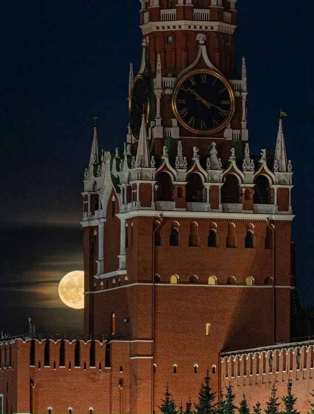 Москва🇷🇺