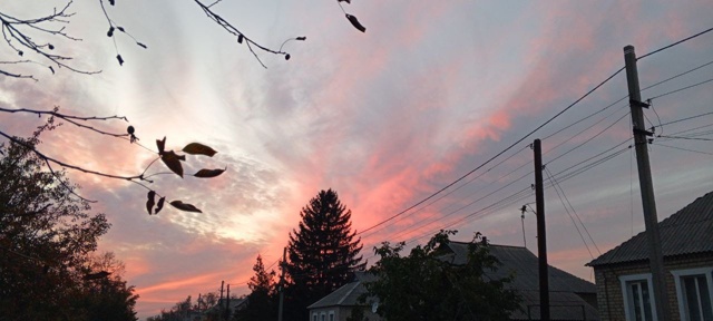 Сегодняшний закат от наших подписчиков 🌆