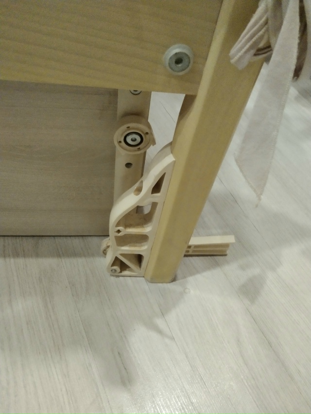 Дар, сломан механизм. Толмачева